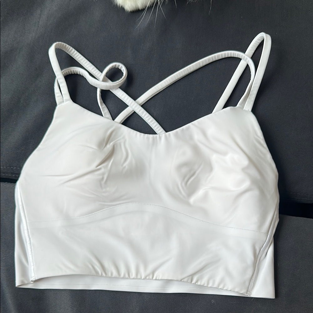 Lululemon Women's White Like a Cloud Bra, B/C cup